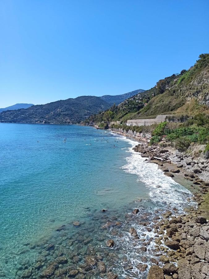 Appartamento Bellavista Ventimiglia Exterior foto